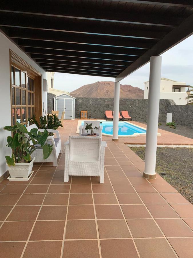 Villa Denise Yaiza  Extérieur photo