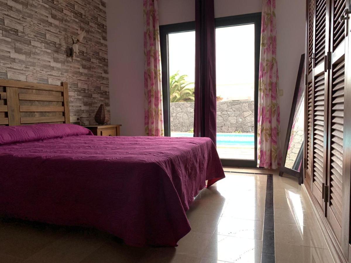Villa Denise Yaiza  Extérieur photo