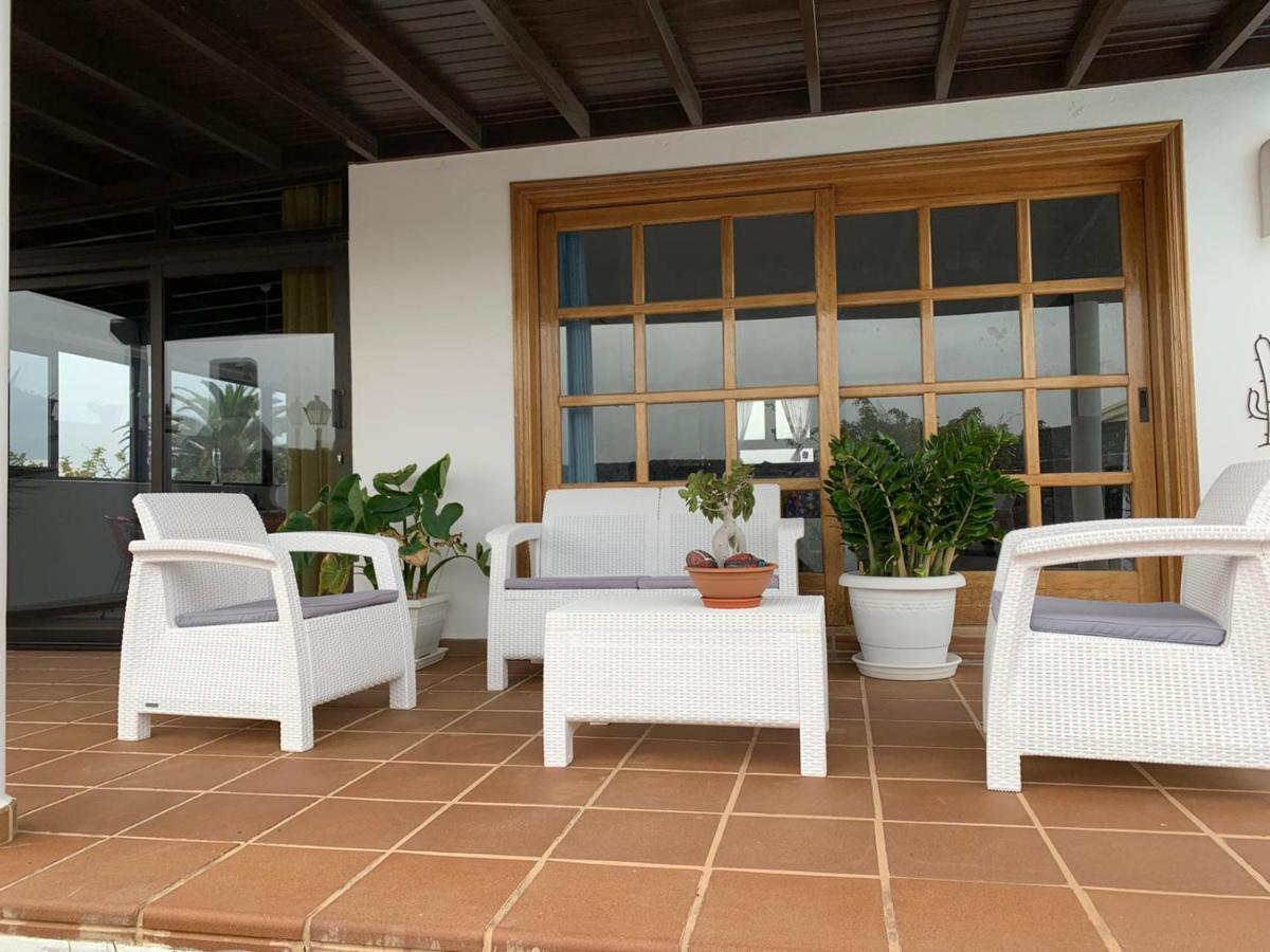 Villa Denise Yaiza  Extérieur photo