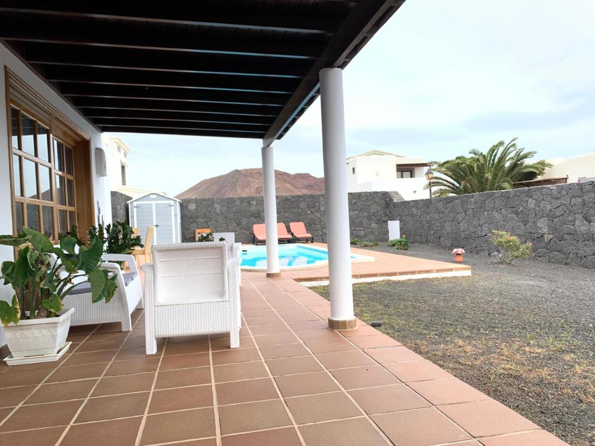 Villa Denise Yaiza  Extérieur photo